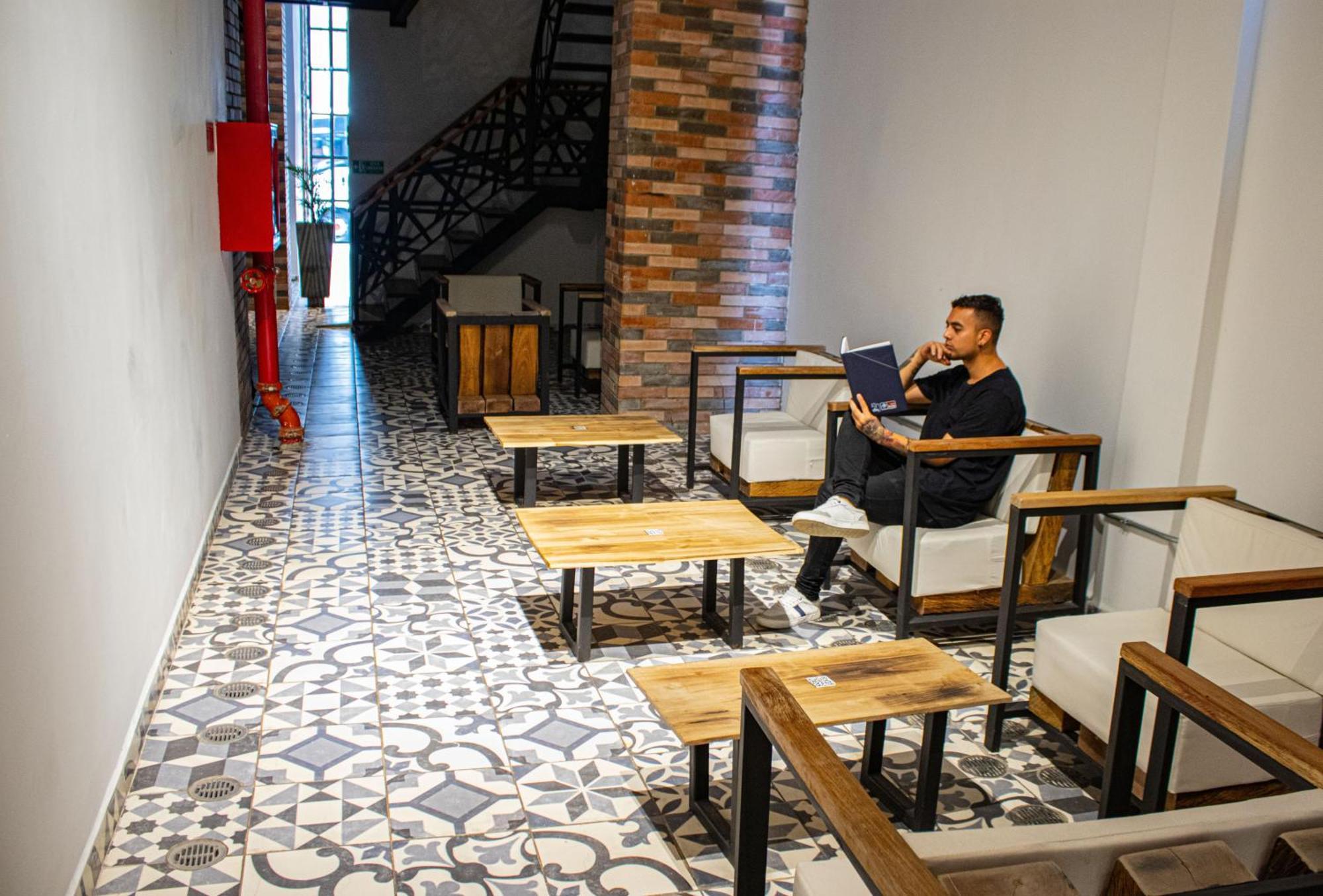 Apartahotel מדיין מראה חיצוני תמונה